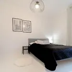 Glow Apartments, śródmieście *