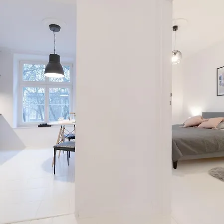 Glow Apartments, Srodmiescie