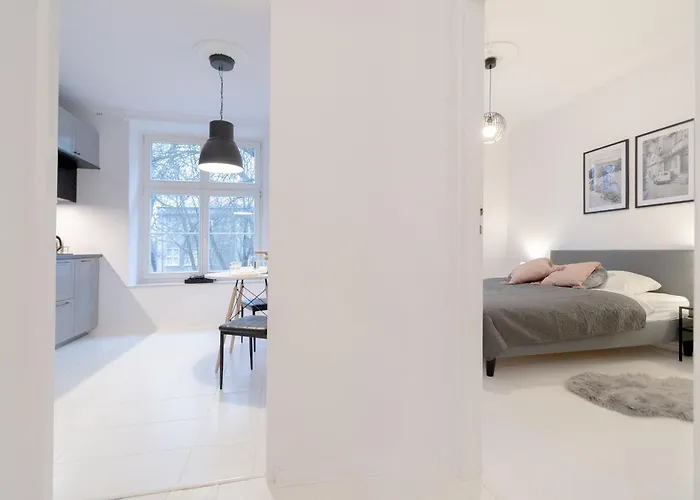 Glow Apartments, Srodmiescie