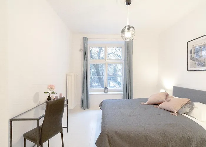 Glow Apartments, Srodmiescie 아파트 *